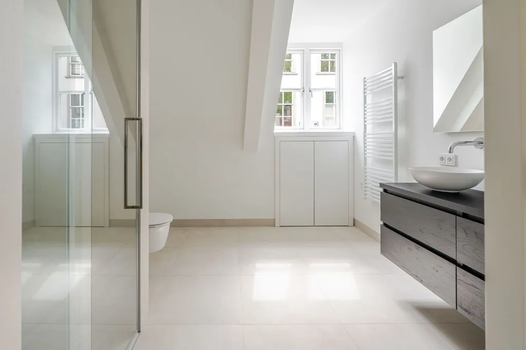 Vannitoad - Renovated Villa with Private Terrace in Breda