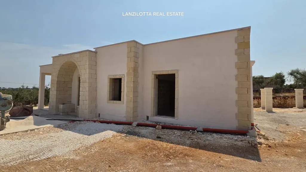 Extérieur - Unfinished Villa with Pool in Ostuni