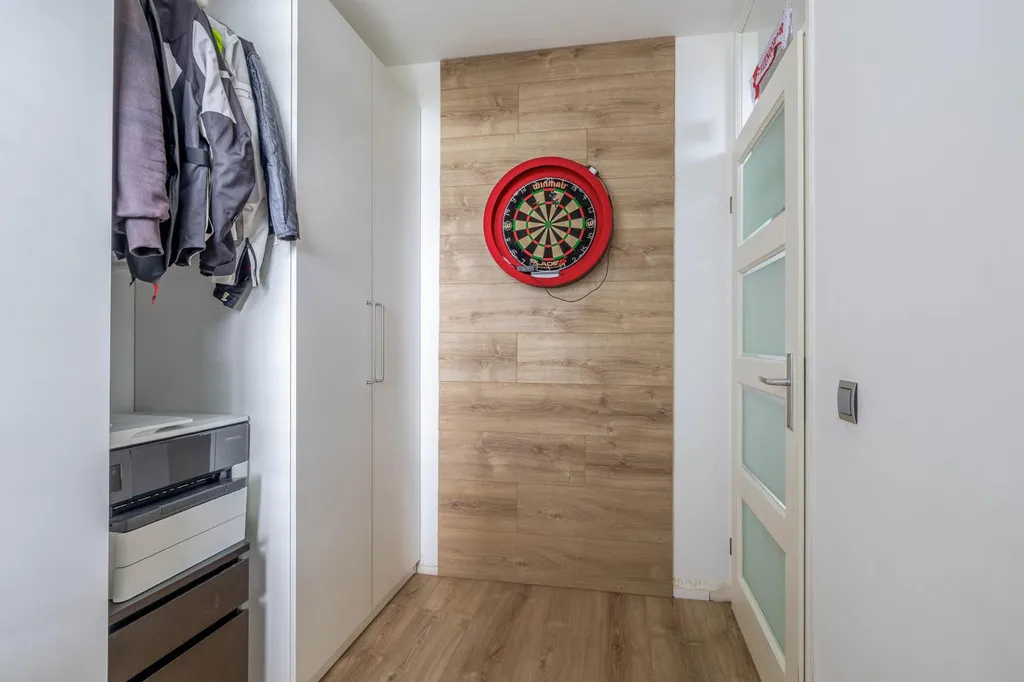 Toad - 3-Bedroom Gallery Flat with Balcony in Rotterdam South
