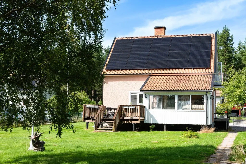 Extérieur - Villa with Solar Panels in Högsjö