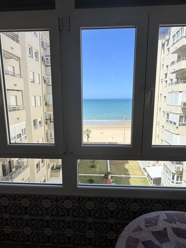 Toad - Beachfront Apartment with Garage in Playa Victoria