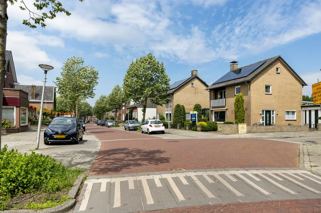 Exterior - Characterful Detached House with Garden in Enschede