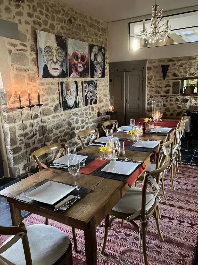 Sala da pranzo - Guesthouse & Gite with Pool in Allier