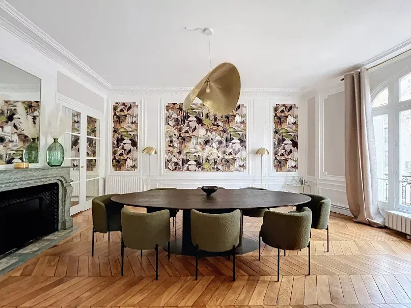 Salle à manger - Appartement Meublé avec Vue Tour Eiffel à Paris 7ème