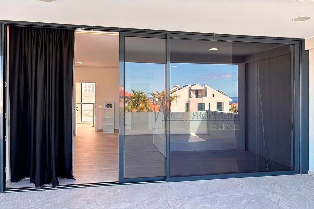 Terrass - Modern Villa with Private Pool in El Madroñal