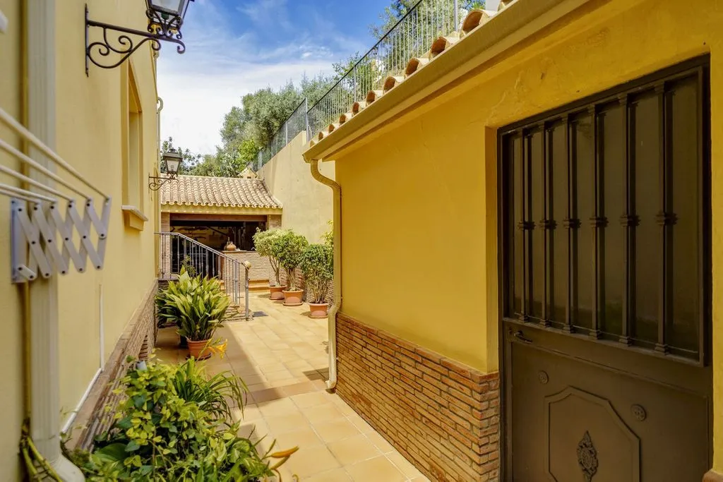 Giardino - Luxury Detached House with Pools in La Quinta
