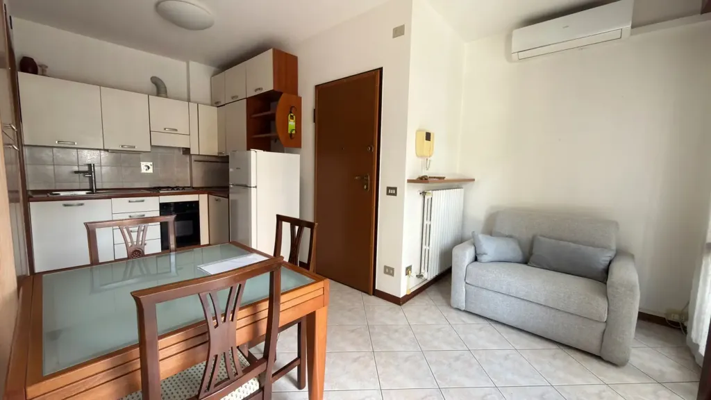 Séjour - Armed Studio with Loggia in Reggio Emilia