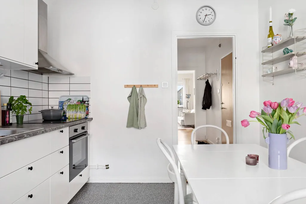 Kitchen - Studio Flat with Garden in Stockholm