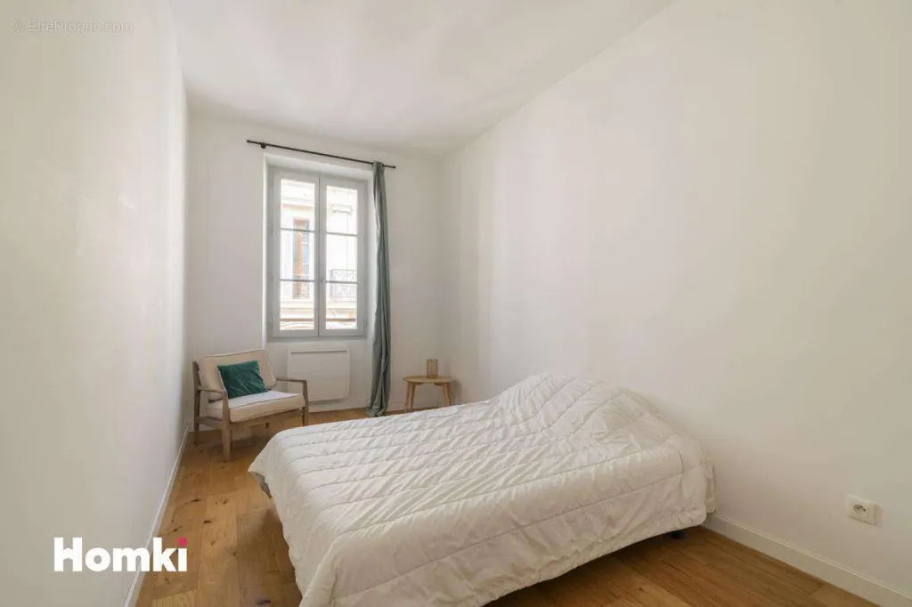 Bedrooms - Duplex Apartment with South Terrace in Marseille