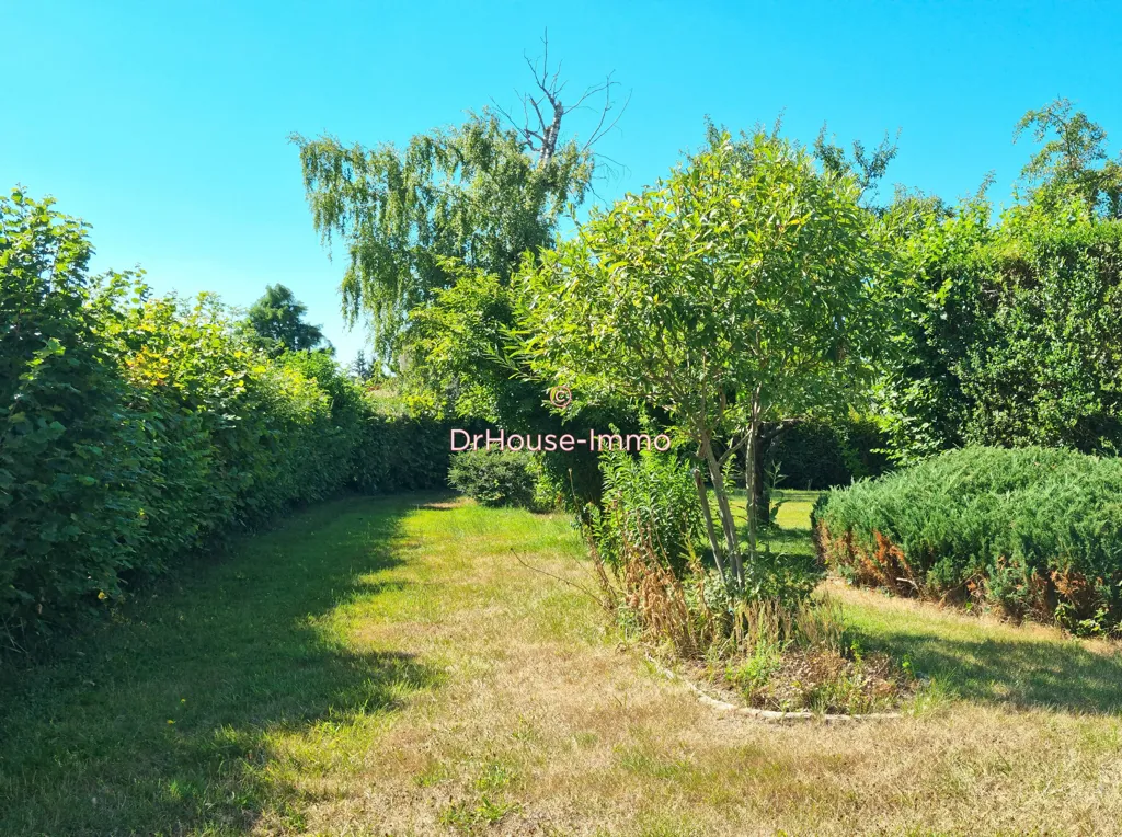 Aed - Spacious House with Extensive Garden in Charmes
