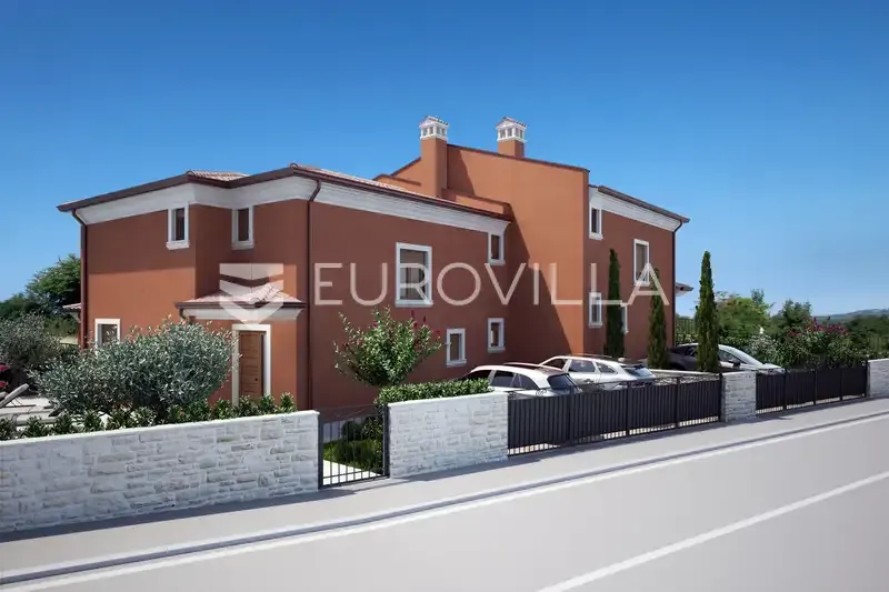 Esterno - Semi-Detached House with Pool near Momjan