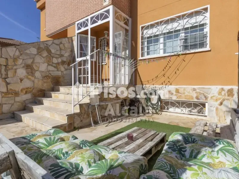 Terrasse - Adosado with Jacuzzi in Torrejón del Rey