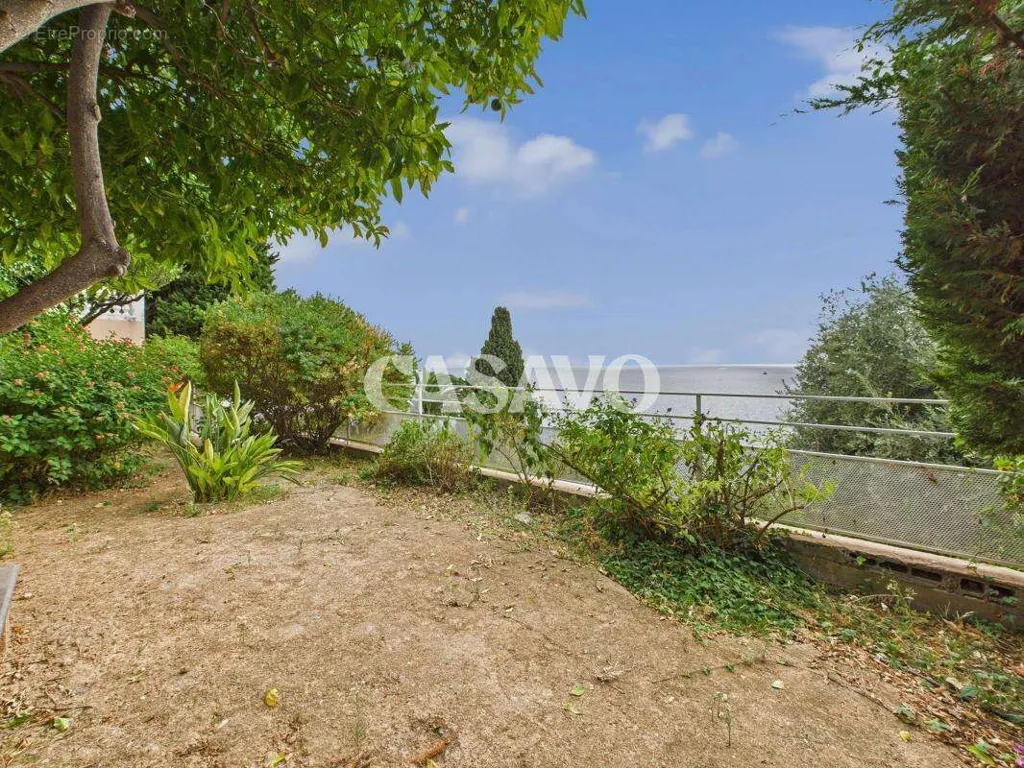 Aed - Duplex Apartment with Sea View in Roquebrune-Cap-Martin