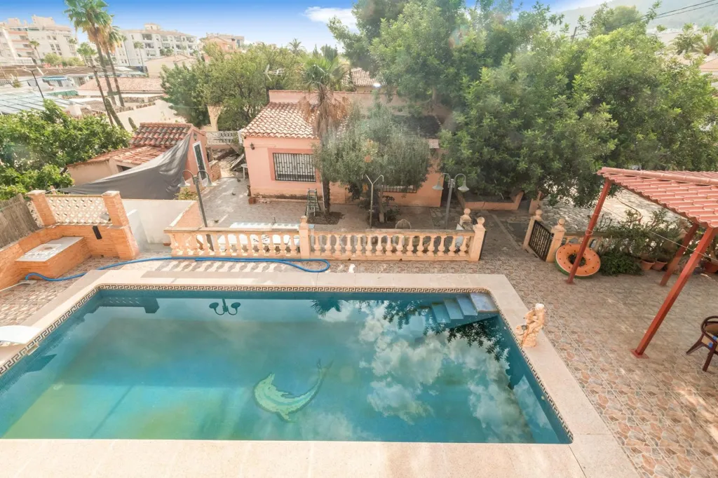 Piscina - Colonial Villa with Pool in L'Albir-Zona Playa