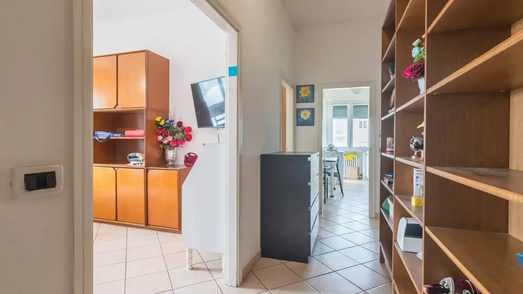 Esik - Triplex with Balcony in Cattolica