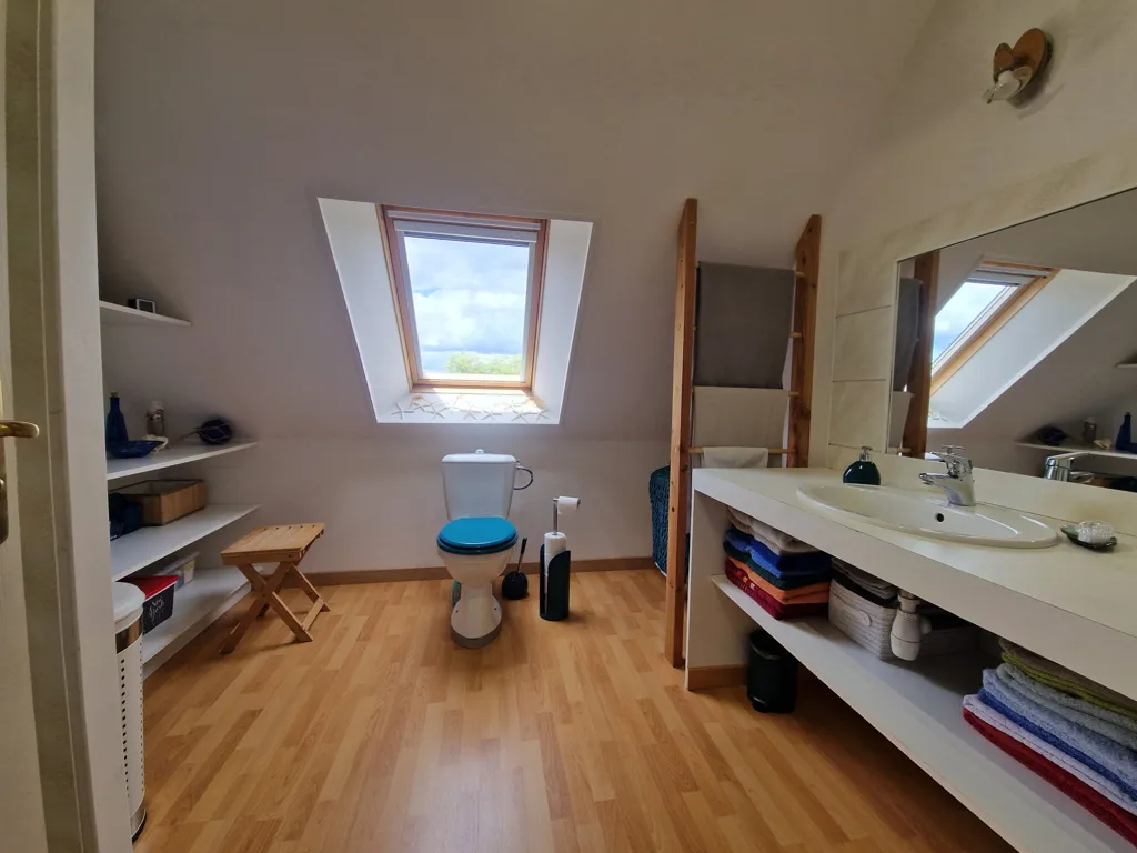Vannitoad - Family House with Wood Cladding in Sourn