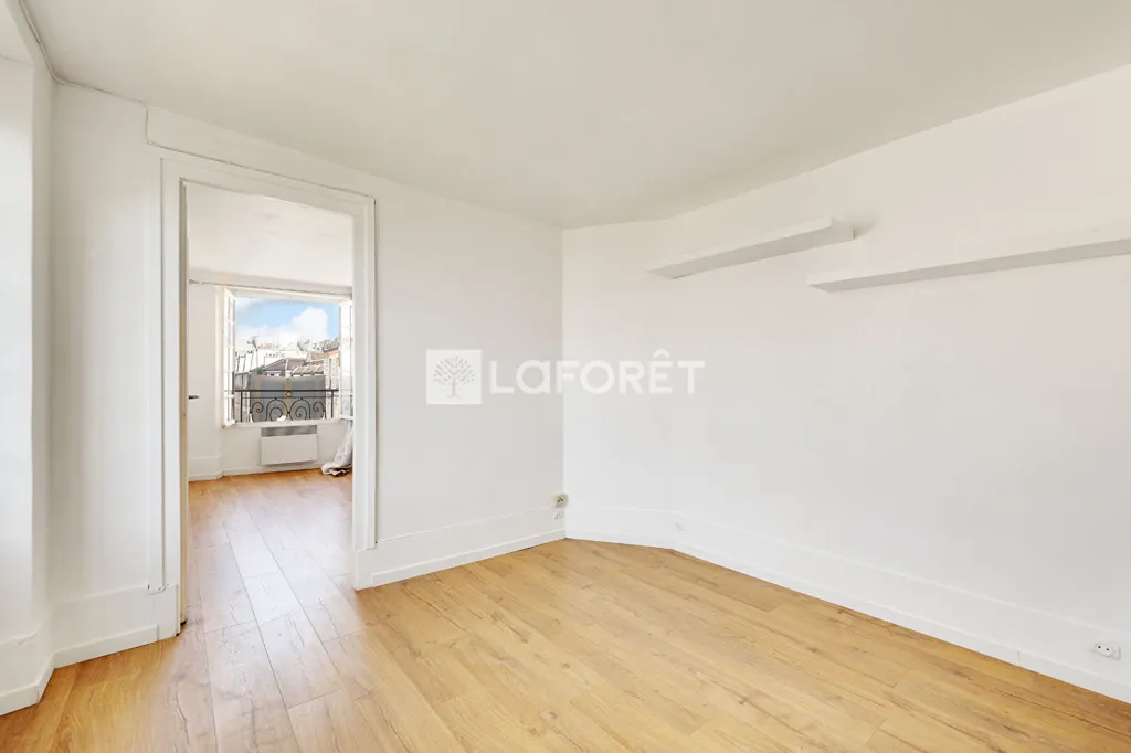Pièces - Appartement avec Vue Dégagée au Marais, Paris 3ème
