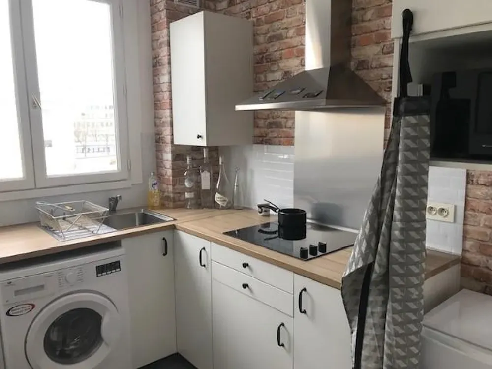 Cucina - 2-Bedroom Paris View Apartment in Yvelines