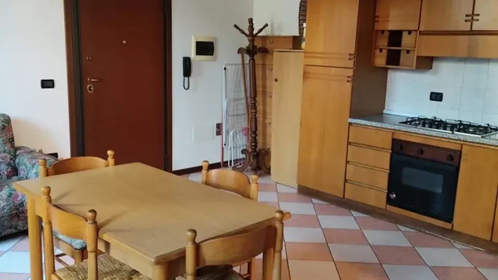 Söögituba - Armed Two-Bedroom Flat in Adria