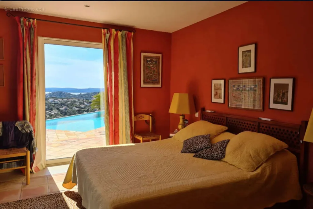 Magamistoad - Villa with Panoramic Sea View in Sainte-Maxime