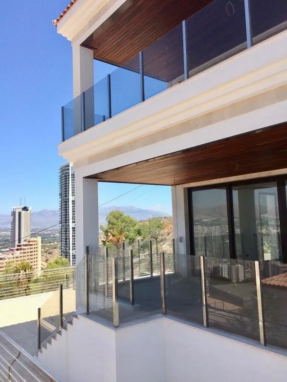 Rõdu - Luxury Villa with Sea Views in Benidorm