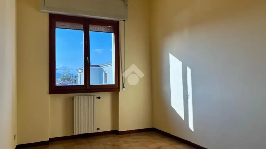 other_room