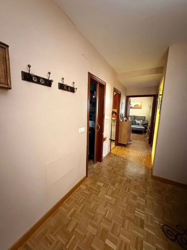 Esik - Apartment with Terrace in Casco Antiguo