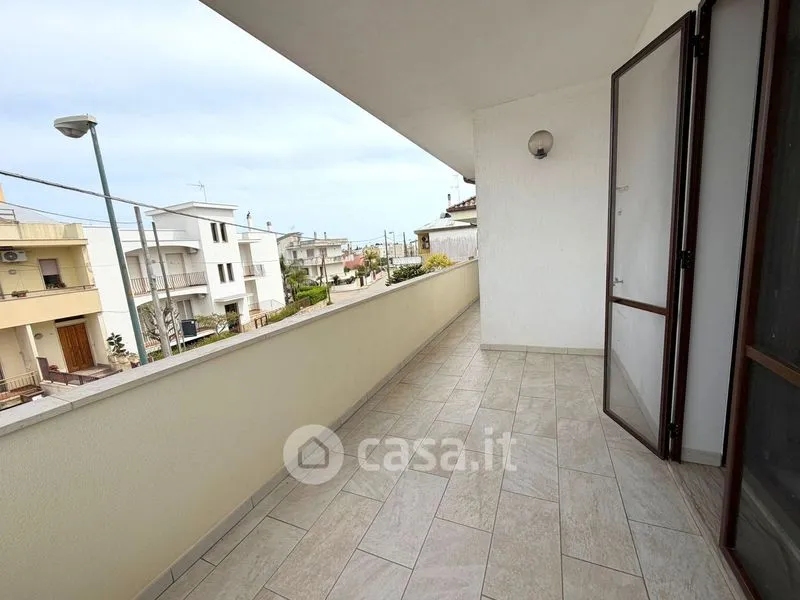 Rõdu - Bright 3-Bedroom Flat in Tricase