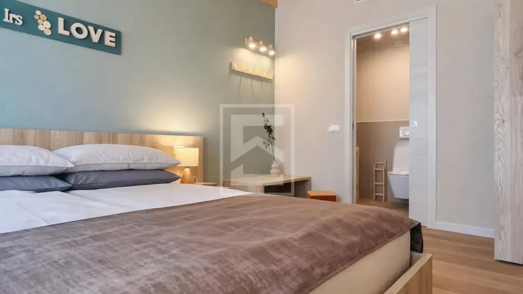 Bedrooms - Restored Triplex with Garden View in Manerba del Garda