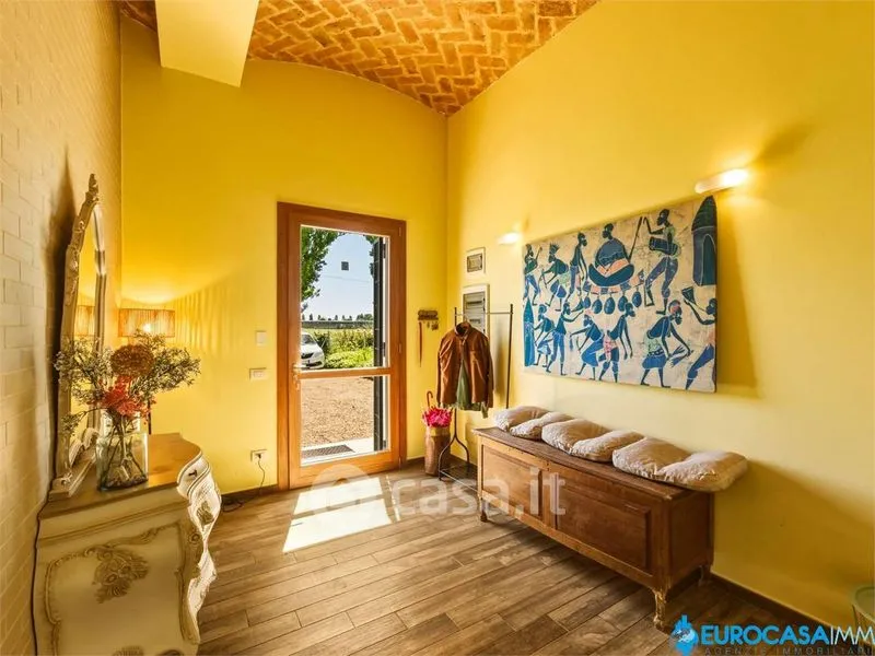 Esik - Detached House with Garden in Modena