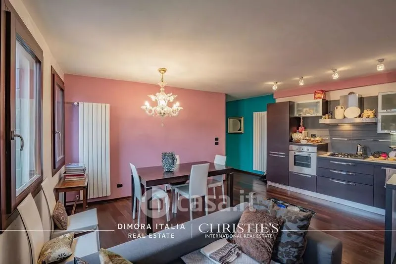 Söögituba - Restored Apartment with View in Venice