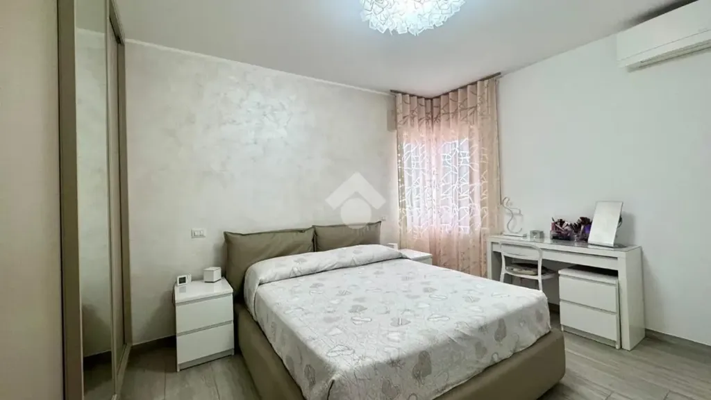 Chambres - Panoramic Penthouse with Terrace in Commenda, Rende