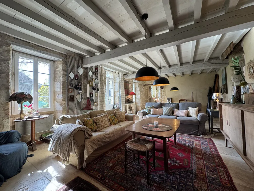 Séjour - Propriété en Pierre avec Maison d'Amis à Condom