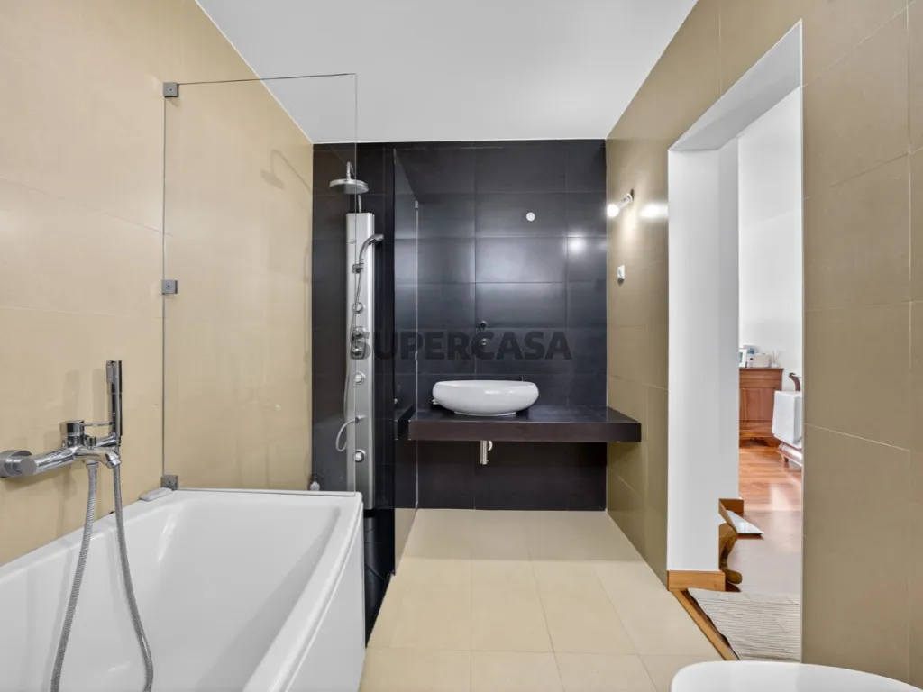 Badezimmer - Modern Villa with Industrial Design in Assafora