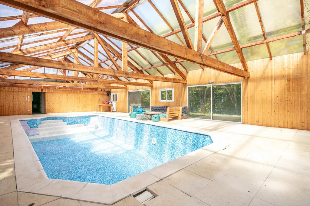 Bassein - Detached House with Pool in La Table