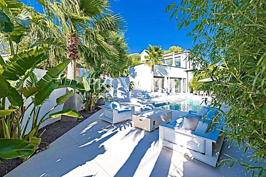 Bassein - Luxury Villa with Pool in Marseille