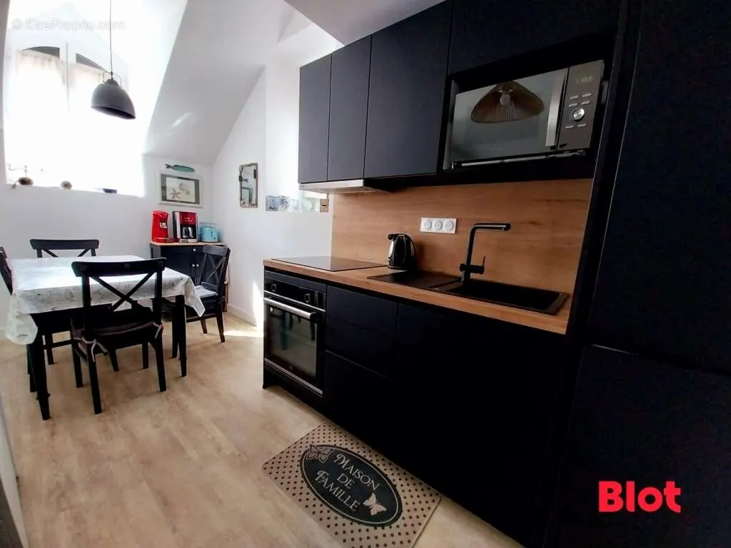 Cucina - Studio with Harbour View in Cancale