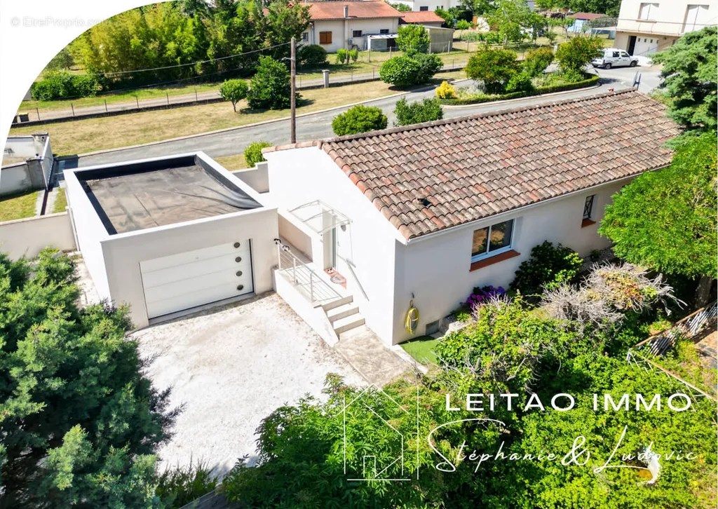 Vista aerea - Ground Floor House with Pool near Graulhet