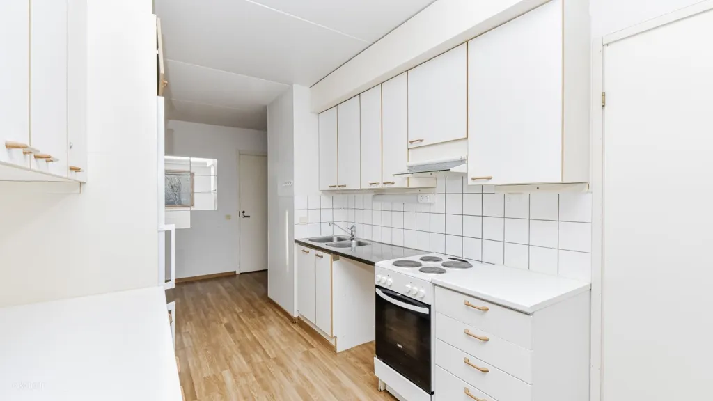 Cuisine - Apartment with Garden in Myyrmäki, Vantaa
