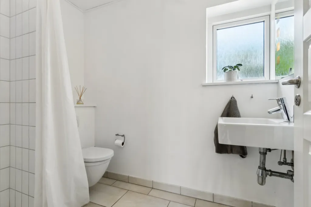 Vannitoad - Distinctive House with Pool in Mellerup