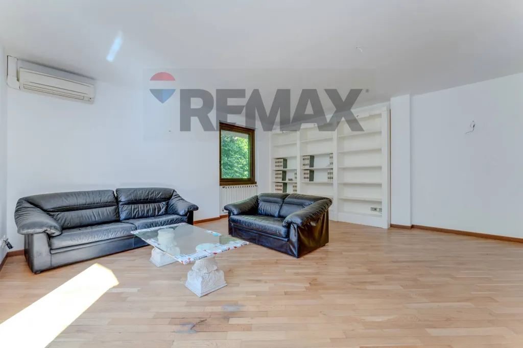 Living Room - Single Villa with Garden in Bonate Sopra