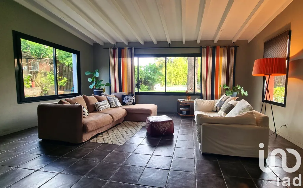 Elutuba - Charming 10-Bedroom House with Pool in Albi