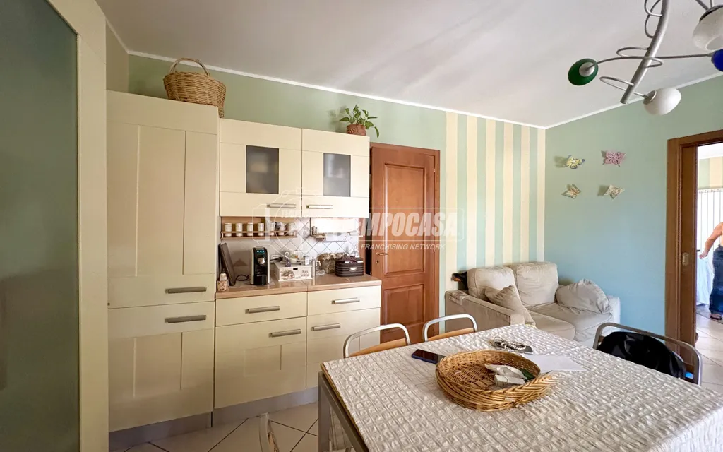 Salle à manger - Apartment with Balconies in Casaluce