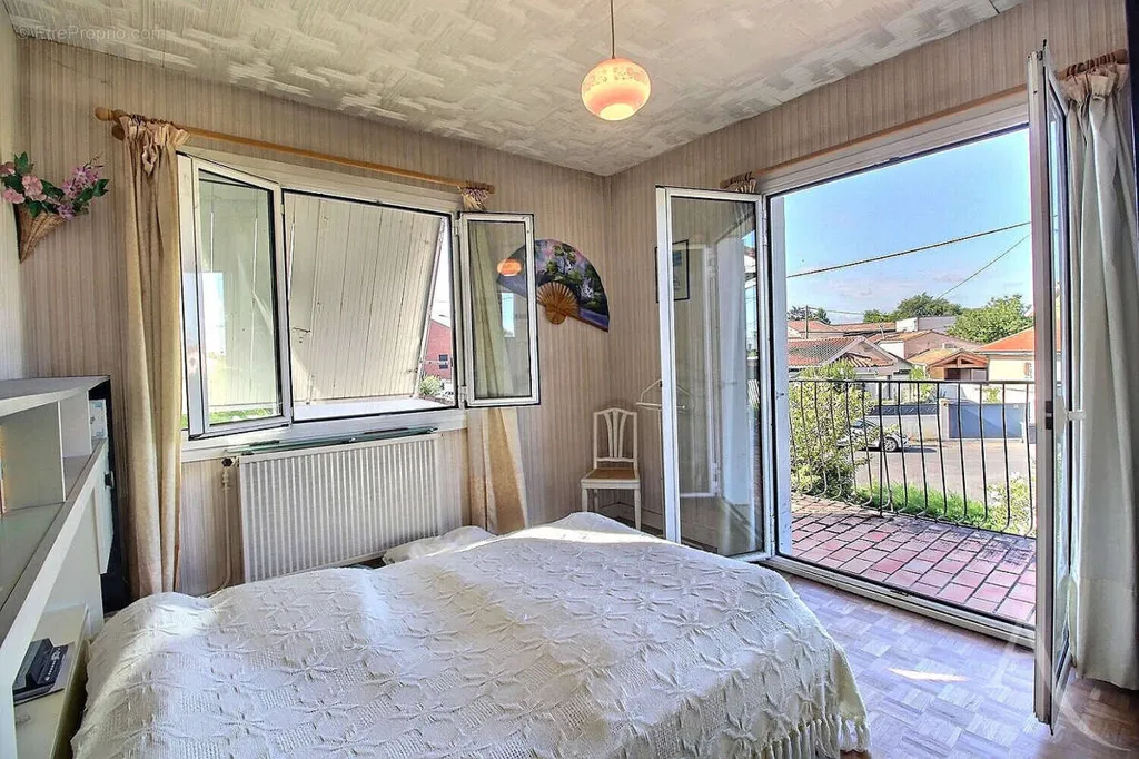 Magamistoad - House with Garden and Balcony in Bègles
