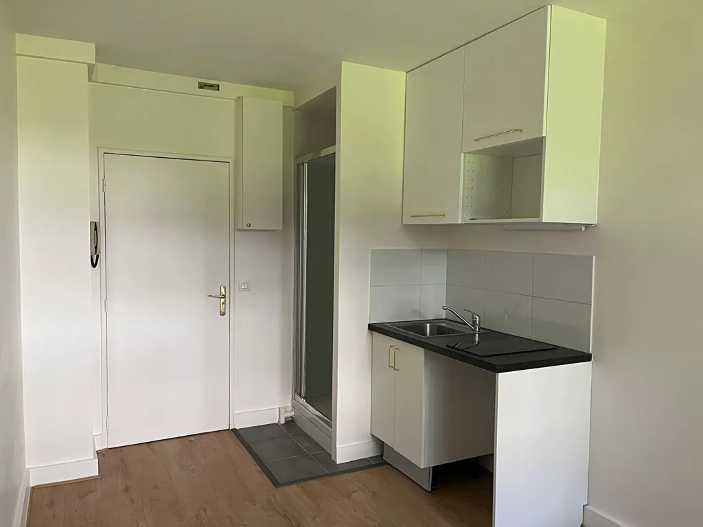 Köök - Refurbished Studio in Saint-Cloud