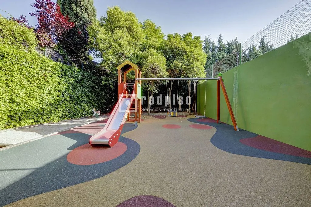 Garden - Duplex with Pool and Terrace in Boadilla del Monte