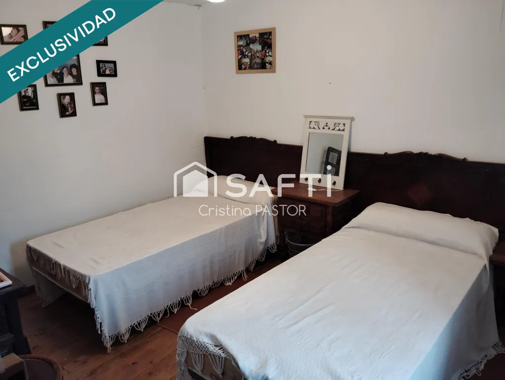 Chambres - Two-Storey House with Patio in Gordoncillo