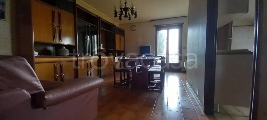Söögituba - Terraced Apartment with Balcony in Mazzè