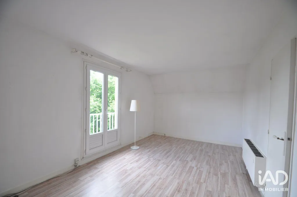 Pièces - Maison avec Jardin et Garage à Chelles