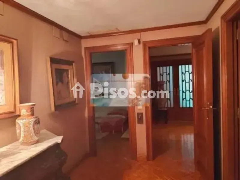 Esik - Corner Flat with Terrace in Castellón Centre